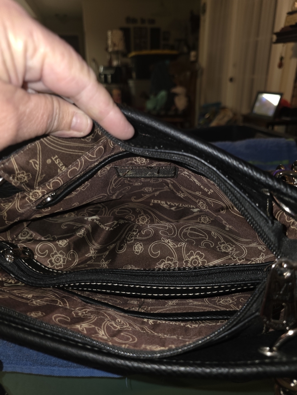 Montana West Black Leather Shoulder Bag with Multicolor Sugar Skull Embroidery - Picture 8 of 14